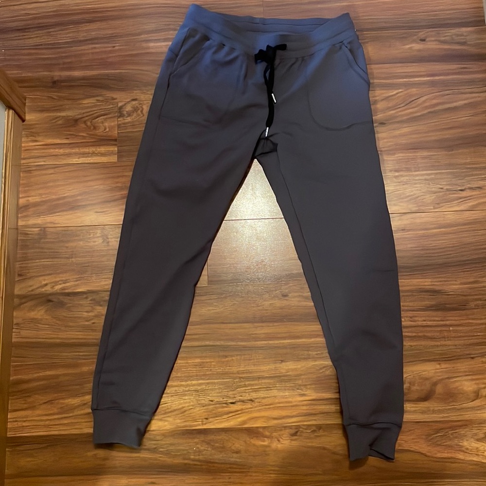 Zyia Gray unwind joggers sz sm